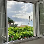 Ocean Garden, 4 Units By The Ocean Apartment *