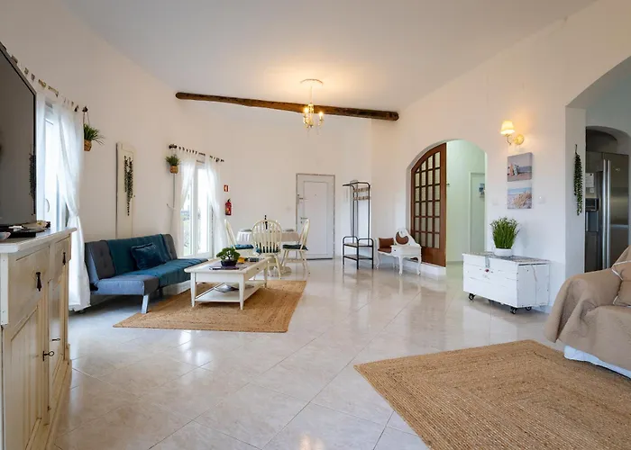 Ocean Garden, 4 Units By The Ocean *