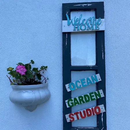 Ocean Garden, 4 Units By The Ocean *