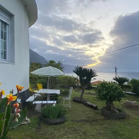 Ocean Garden, 4 Units By The Ocean Lejlighed