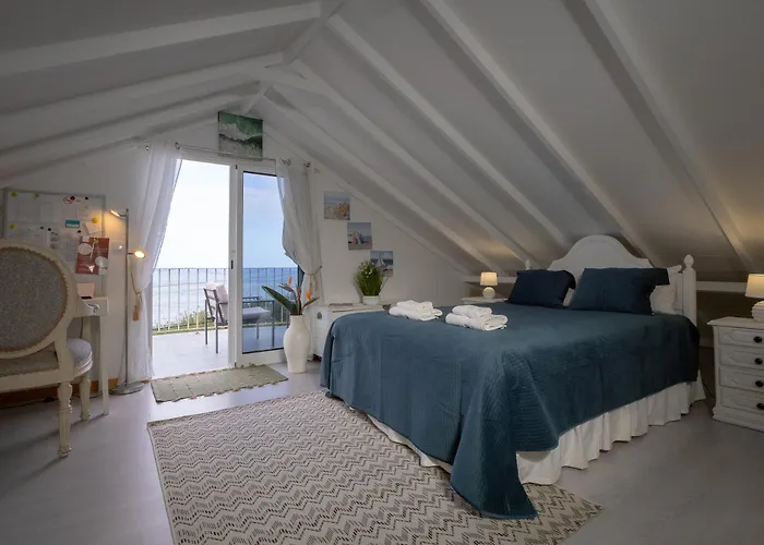 Ocean Garden, 4 Units By The Ocean