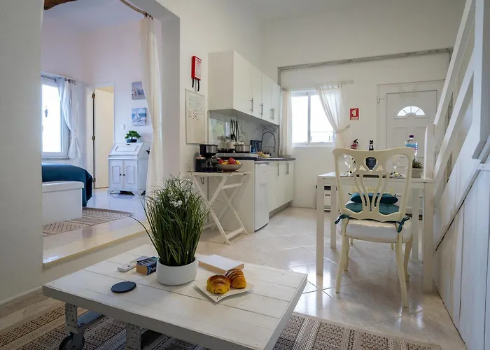 Ocean Garden, 4 Units By The Ocean Apartmán São Vicente